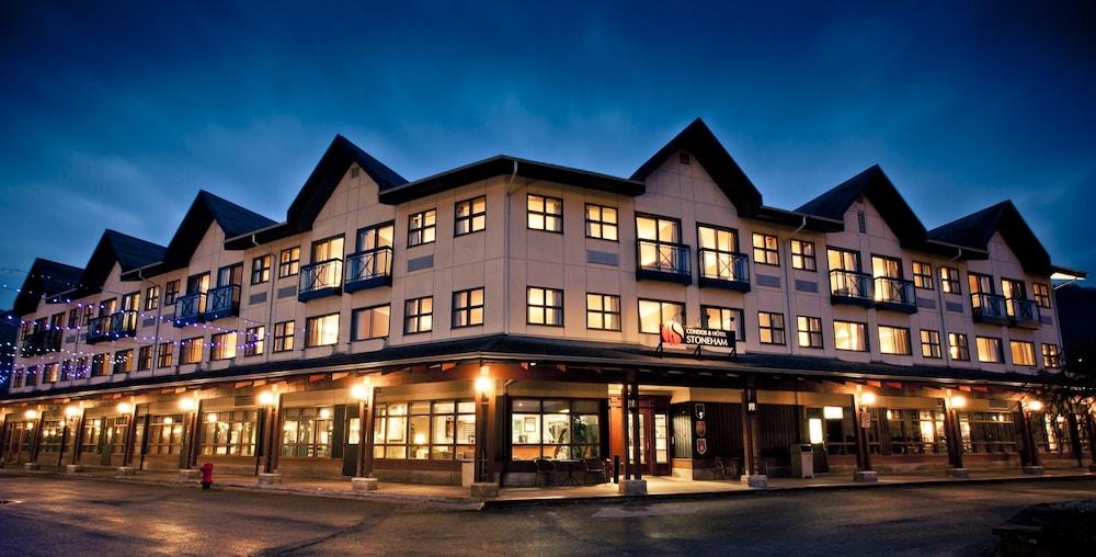 Condos Stoneham Εξωτερικό φωτογραφία