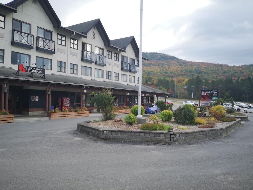 Condos Stoneham Εξωτερικό φωτογραφία